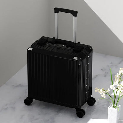 Travel Buddy Spinner Luggage