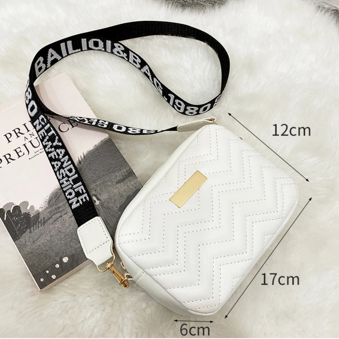 Chic Woven Shoulder Bag